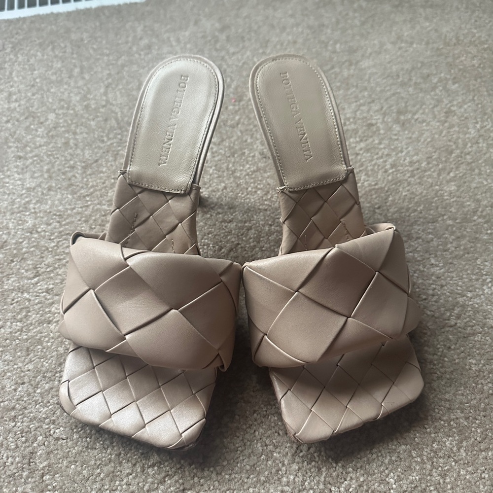 celeb style Lido heels sandals 36